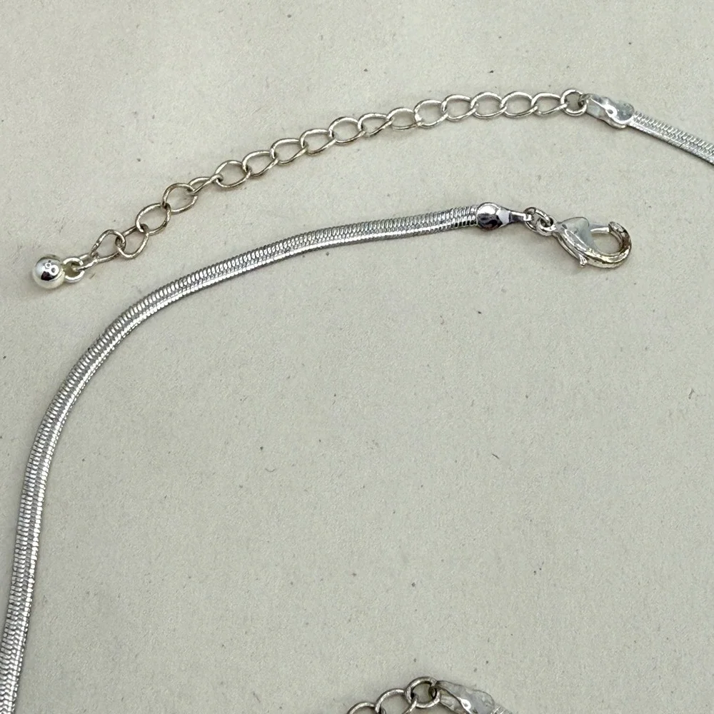 Avon Nina Ricci Elegant Necklace and Bracelet Set Pear Cut Clear Crystal‎